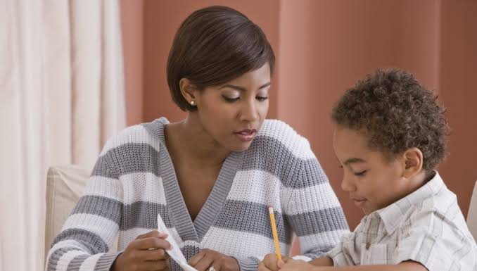 A inteligência dos filhos é herdada da mãe, indica estudo