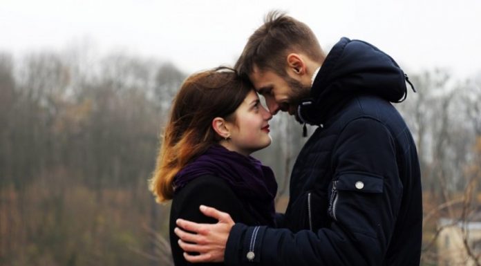 Um casamento onde o homem é mais alto que a mulher é mais feliz, segundo estudo