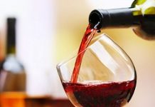 Emagreça enquanto dorme tomando uma taça de vinho.