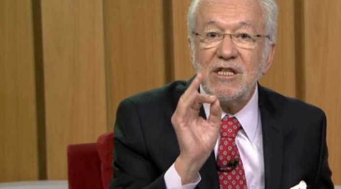 Alexandre Garcia: ‘Por que não igualar o salário dos professores ao dos vereadores?’