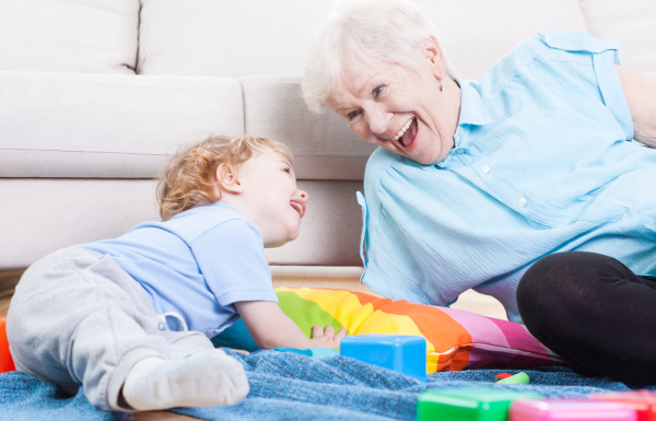 Avós, “o amor mais perfeito, às vezes, não surge até a chegada do primeiro neto.”