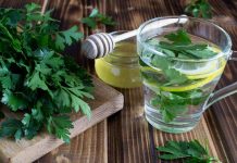 A receita com salsa pode curar rins e fígado doente.