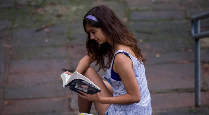 Nunca se escreveu tão errado e, se interpretou tão mal como atualmente.