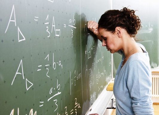 Não pode haver educação de qualidade com professores mal remunerados.