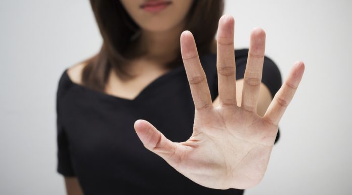 Sua paz interior começará no dia em que você não deixar que te manipulem .