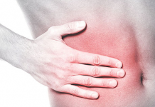 Quais podem ser os sintomas da doença hepática?