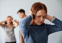 O abuso verbal dói e deixa mais cicatrizes do que qualquer golpe físico.