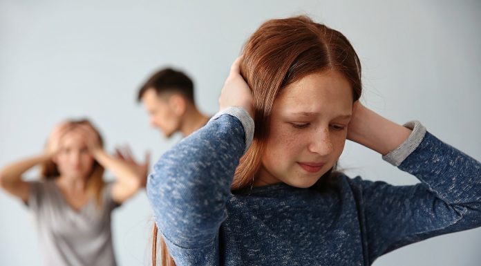 O abuso verbal dói e deixa mais cicatrizes do que qualquer golpe físico.