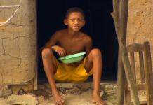 “Pés de galinha”: texto que retrata, com um significado infinito, o amor de uma mãe!