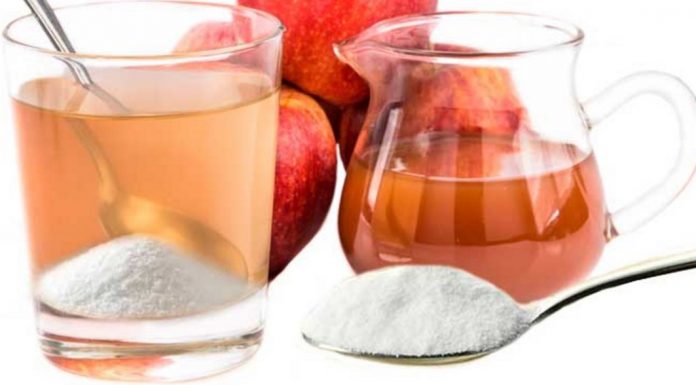 Vinagre e bicarbonato são eficazes para acabar com germes e bactérias sem usar produtos químicos.