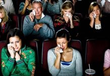 Pessoas que choram assistindo filmes são as mais fortes emocionalmente, de acordo com estudos.