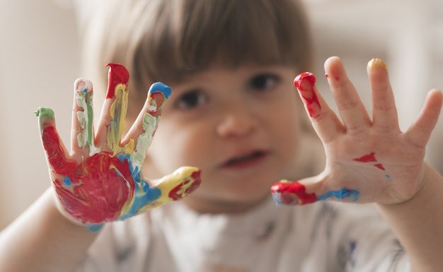 Atividades úteis para crianças de 3 a 5 anos em casa.