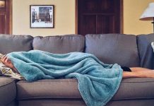 As sonecas diurnas aumentam a saúde do coração e do cérebro, reduzem o estresse e muito mais.