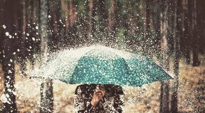 5 hábitos mentais que você precisa mudar para ser emocionalmente mais forte.