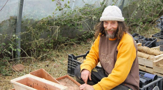 Cal Pascal Poot, o francês que cultiva vegetais sem pesticidas e quase sem água