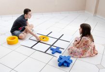 10 brincadeiras que podem ser feitas dentro de casa