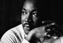 Sonho que os homens um dia se levantem e finalmente entendam que são feitos para viver juntos como irmãos.