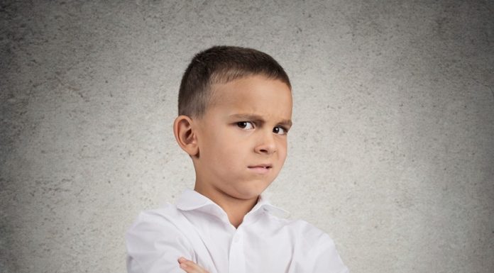 “Faça o que eu digo, mas não faça o que eu faço!” nunca funcionou entre pais e filhos