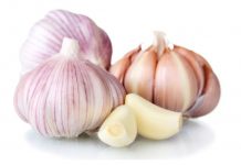 Alho: a cura mais eficaz para pneumonia, tosse, resfriado, infecções de ouvido.