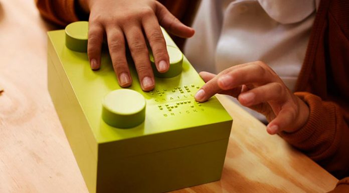 Jogo da memória tátil (adaptado para deficientes visuais): Saiba como ajudar a criança com deficiência visual brincando.