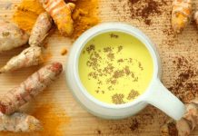 4 Razões para tomar este chá de açafrão – leite dourado.