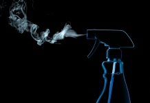 Produtos de limpeza podem ter o mesmo impacto em nossos pulmões que fumar 20 cigarros por dia.