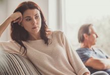 Silêncio como punição: como saber se você é vítima desse tipo de abuso psicológico