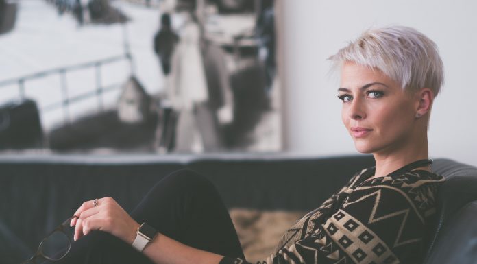 9 características das mulheres felizes consigo mesmas