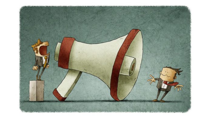 A síndrome do pequeno poder: arrogância e cinismo.