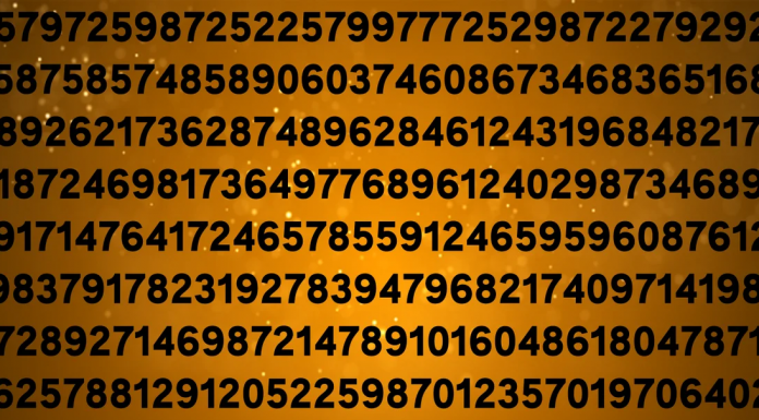 Teste de atenção plena com números: Onde está o número “465” na foto?