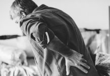 7 sintomas de osteoporose que você provavelmente ignora.