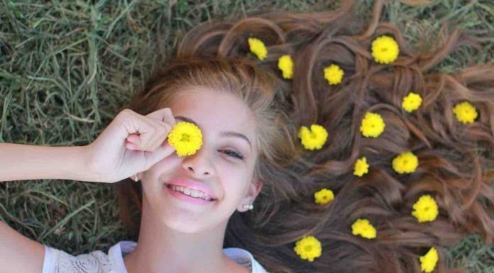 Criar um adolescente é mais difícil do que criar um bebê.