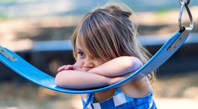 7 sinais de alerta que indicam que é necessário levar a criança ao psicólogo