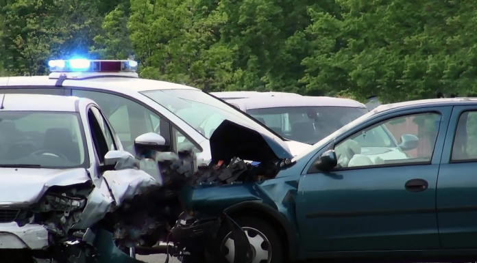 Projeto de lei do Tennessee forçaria motoristas bêbados a pagar pensão aos filhos da vítima