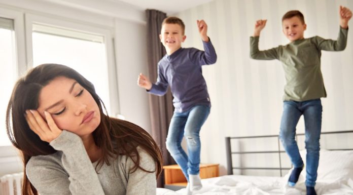 6 sinais de que seu filho pode ser uma criança hiperativa