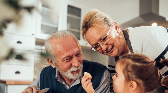Dividir as tarefas com os avós. Há um limite?