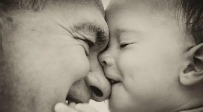 Há um período em que os pais vão ficando órfãos de seus próprios filhos.